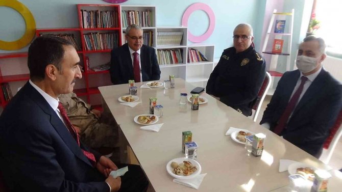 Muş’ta 114 Bin Öğrenci Karne Heyecanı Yaşadı