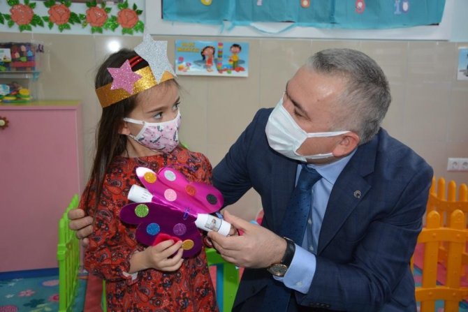 Niğde’de 72 Bin Öğrenci Karne Aldı