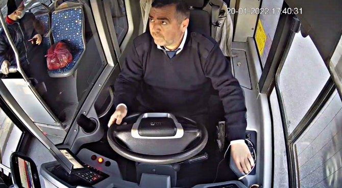 Otobüste Kalbi Duran Hastayı Hastaneye Yetiştirdi