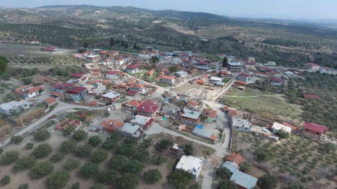Başkan Bilgin’den Azimli’ye Halı Saha Ve Piknik Alanı Müjdesi