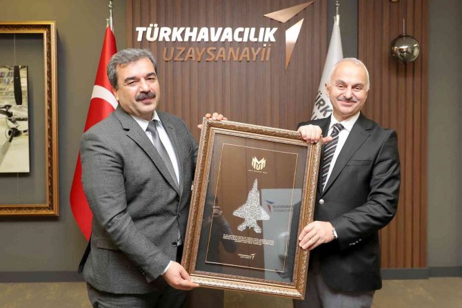 Rektör Kul; “Öğrencilerimizi Aranan Elemanlar Olarak Mezun Etmek İstiyoruz’’