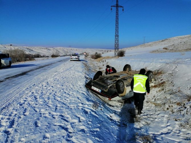 Evden Hastaneye Gitmek İçin Yola Çıkıp, Ambulansla Hastaneye Vardılar