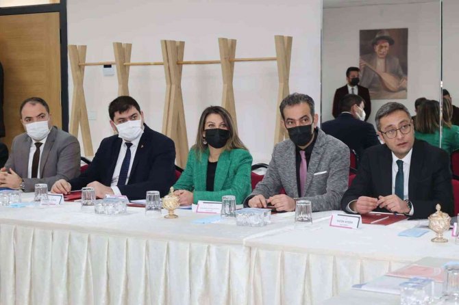 Sivas’ta Eğitimde İlk Dönem Değerlendirildi