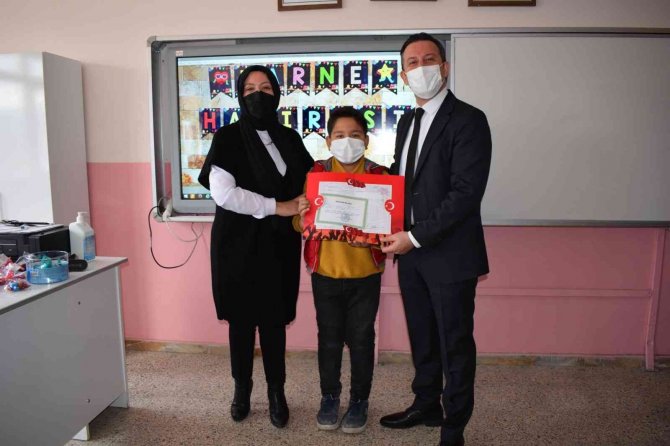 Sungurlu’da 7 Bin 877 Öğrenci Karne Aldı