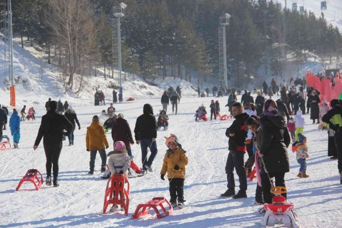 Palandöken’de Doluluk Oranı Yüzde Yüze Ulaşan Oteller Sömestirde Binleri Ağırlayacak