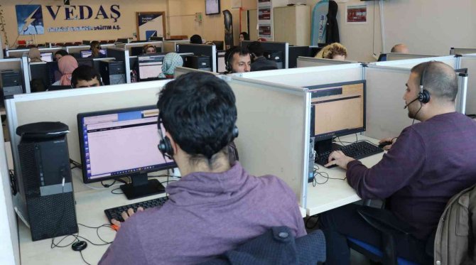 Vedaş Skada Merkezi İle Arızalara Zamanında Müdahale Ediyor