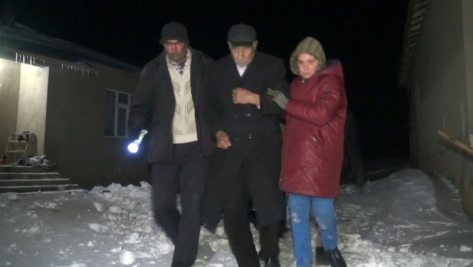 Kalp Hastası Yaşlı Adam İçin Zorlu Mücadele