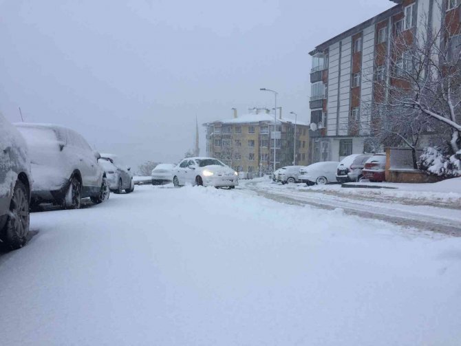 Başkent’te Kar