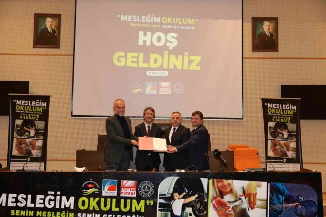 Çekmeköy’de ‘Mesleğim Okulum Projesi’ İçin İmzalar Atıldı