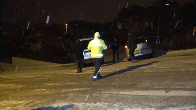 Kırıkkale’de Beklenen Kar Yağışı Başladı