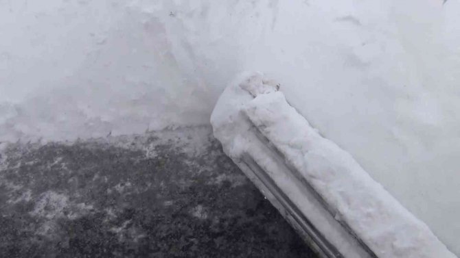 Kırıkkale’de Karla Kapanan 60 Köy Yolu Ulaşıma Açıldı