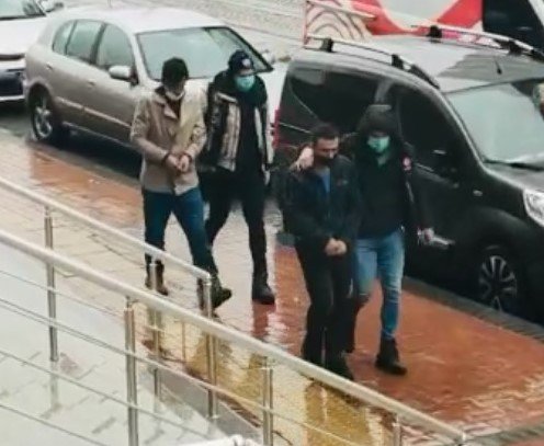 Kocaeli’de Uyuşturucu Operasyonu 3 Şahıs Tutuklandı