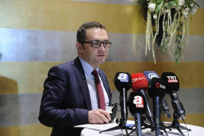 Bakan Nebati Akademisyenler Ve Ekonomistler İle Bir Araya Geldi