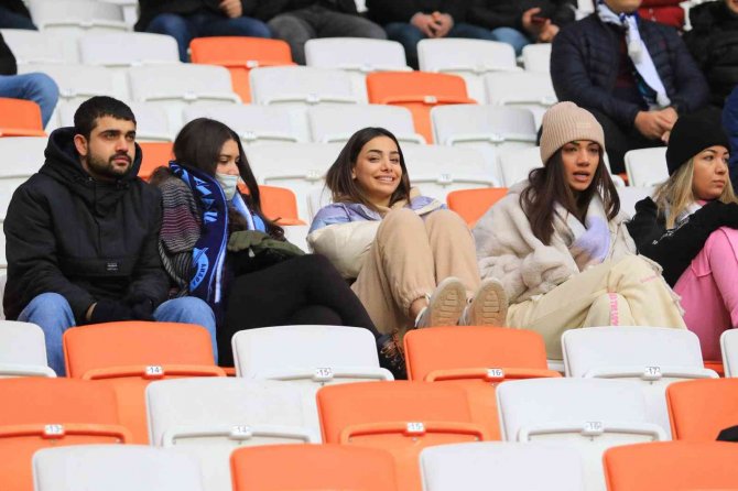 Spor Toto Süper Lig: Adana Demirspor: 0 - Fatih Karagümrük: 0 (Maç Devam Ediyor)