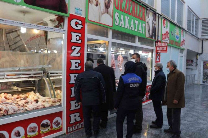 Van Büyükşehir Belediyesi Zabıtasından Sakatat Ve Pastanelere Denetim