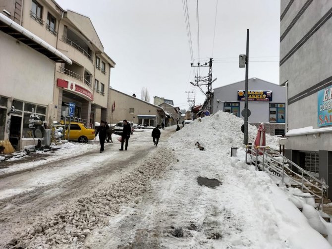 Mihalıççık Sokaklarından Kar Manzaraları