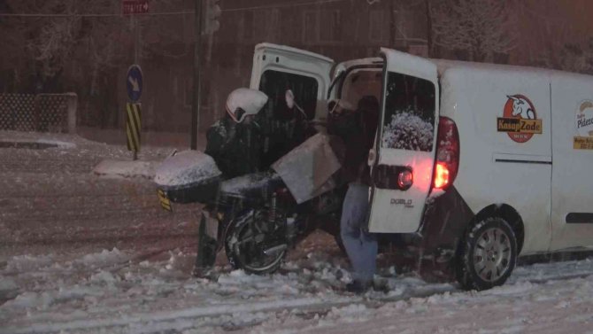 Bafra’da Yoğun Kar Yağışı