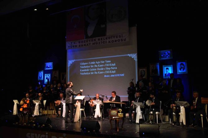 Bozüyük Belediyesi Türk Sanat Müziği Korosu’ndan Muhteşem Konser