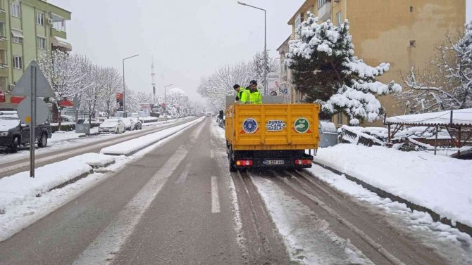 Büyükşehir Ulaştırmakta ’Kar’arlı