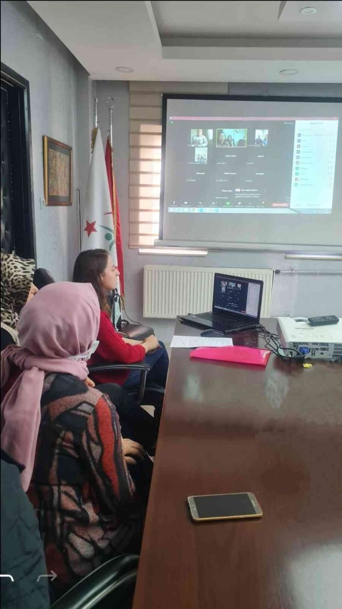 Rahim Ağzı Kanseri Anlatıldı