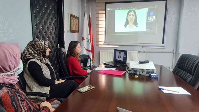 Rahim Ağzı Kanseri Anlatıldı