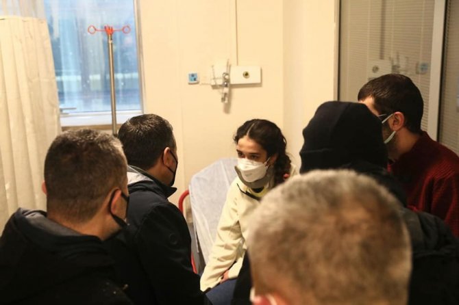 Düzce Valisi Atay Kazazedeleri Ziyaret Etti