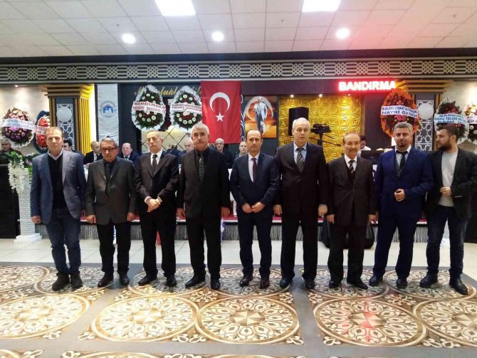 Bandırma Kahveciler Odasında Özışık Yeniden Başkan Seçildi