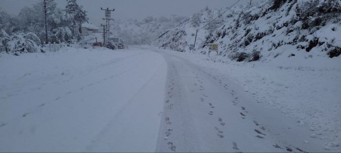 Kastamonu’nun Sahil Bölgesinde Kar Kalınlığı 30 Santimetreyi Aştı