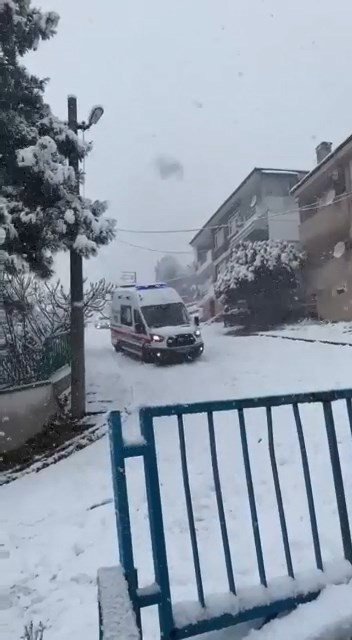 Ambulans Şoförünün Karla İmtihanı