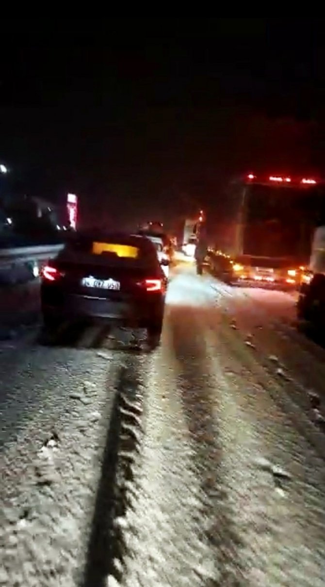 D-650 Karayolunda Ulaşım Kapandı