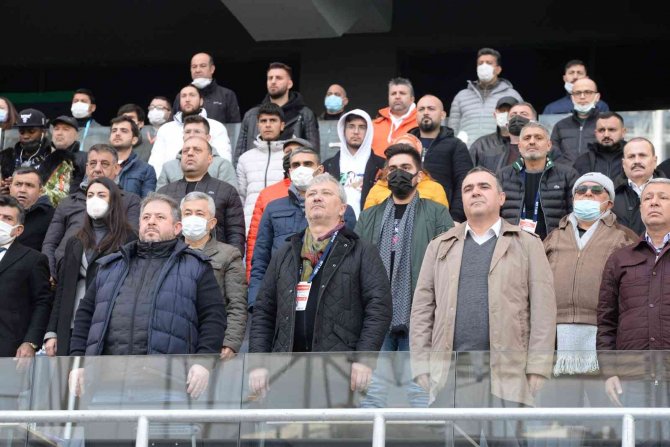 Spor Toto 1. Lig: Adanaspor: 0 - Ankara Keçiörengücü: 1 (İ̇lk Yarı)