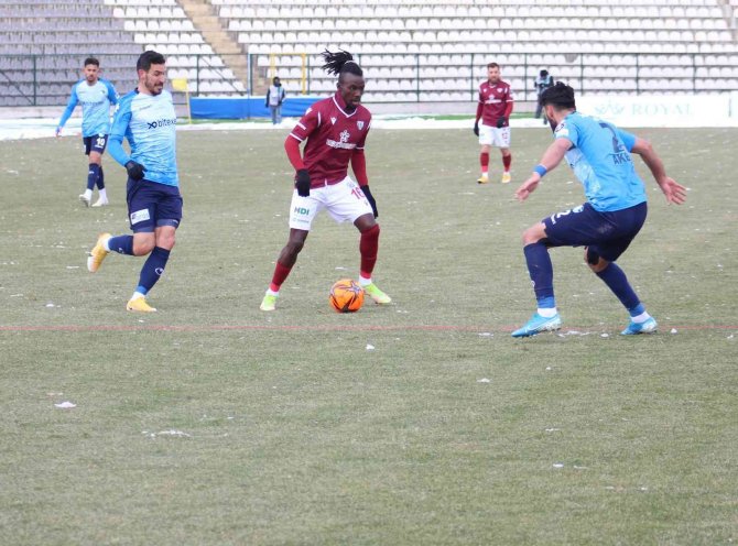 Spor Toto 1. Lig: Rh. Bandırmaspor: 2 - Bb Erzurumspor: 1