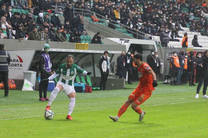Spor Toto Süper Lig: Gzt Giresunspor: 1 - Aytemiz Alanyaspor: 2 (İ̇lk Yarı)
