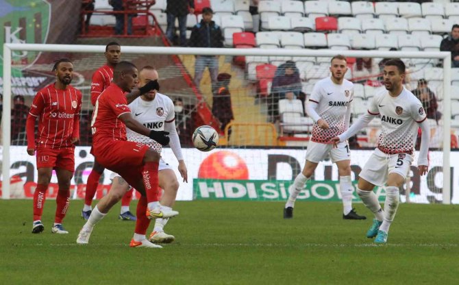 Spor Toto Süper Lig: Antalyaspor: 0 - Gaziantep Fk: 0 (Maç Sonucu)
