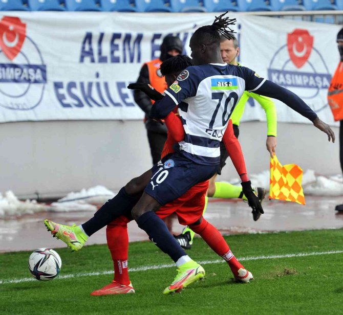 Spor Toto Süper Lig: Kasımpaşa: 3 - Kayserispor: 1 (Maç Sonucu)