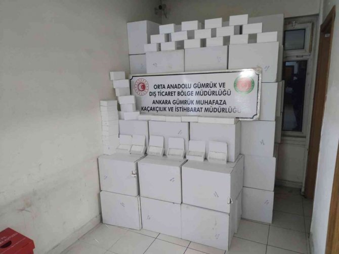 Ankara’da 5 Ton 935 Kilogram Tütün Ve 823 Bin Adet Makaron Ele Geçirildi