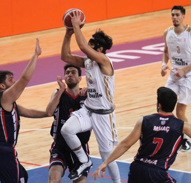 Pizzabulls, Play-off’lara Koşuyor
