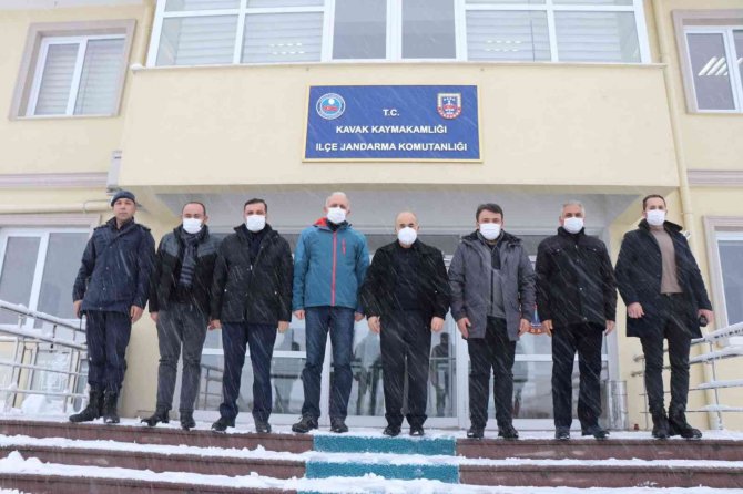 Samsun’da Yoğun Kar Yağışı: Vali Vatandaşları Uyardı