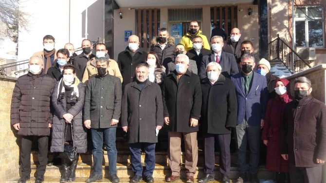 Ak Parti’den Sedef Kabaş, Engin Özkoç Ve Aykut Erdoğdu Hakkında Suç Duyurusu