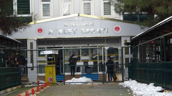 Ak Parti Diyarbakır İ̇l Başkanlığından Sedef Kabaş Hakkında Suç Duyurusu