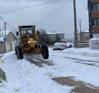 Bandırma’da Karla Mücadele Çalışmaları