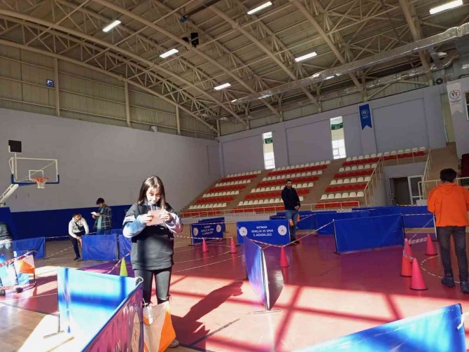 Gercüş’te ’Labirent Oryantiring Yarışması’ Düzenlendi