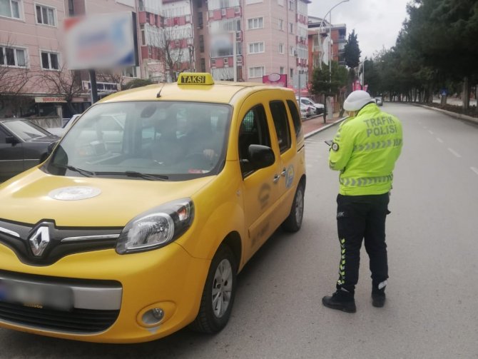 Burdur’da 148 Araç Sürücüsüne Ceza İşlemi Uygulandı