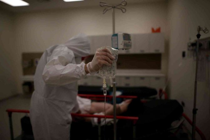 Bursa Valisi Aşı Ve Korona Virüs Rakamlarını Açıkladı, Hatırlatma Dozu Tavsiyesinde Bulundu