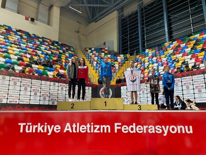 Büyükşehir Belediyespora Bir Madalya Da Atletizmden