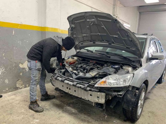 Trafik Kazaları Arttı, Kaportacılarda Yoğunluk Oluştu