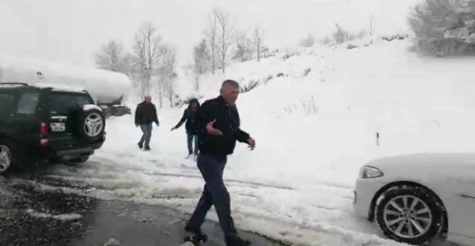 Tem’de Kalan Araçları, Vatandaşlar Kendi Çabalarıyla Kurtardı