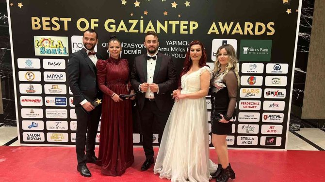 ’En Başarılı Haber Ajansı’ Ödülü İ̇hlas Haber Ajansı’na
