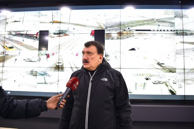 Malatya’da Karla Mücadele Sürüyor