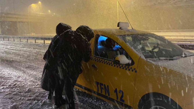 Kar Çilesine Bir De Otobüs Çilesi Eklendi